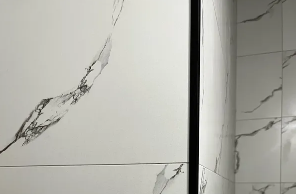 Угол декоративный 10х10 Уп 01-27.2700.515 Черный