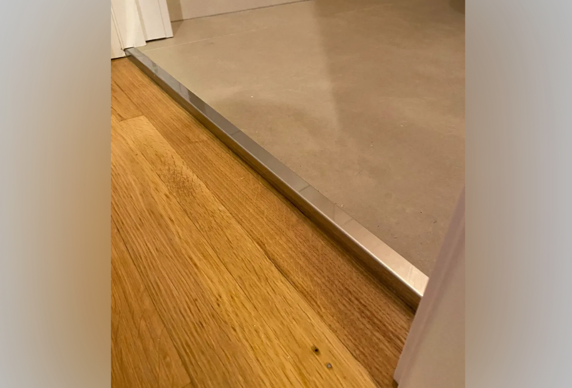 Профиль окантовочный ПУ 10НСБ(304).2700.042 2,7 м Шампань