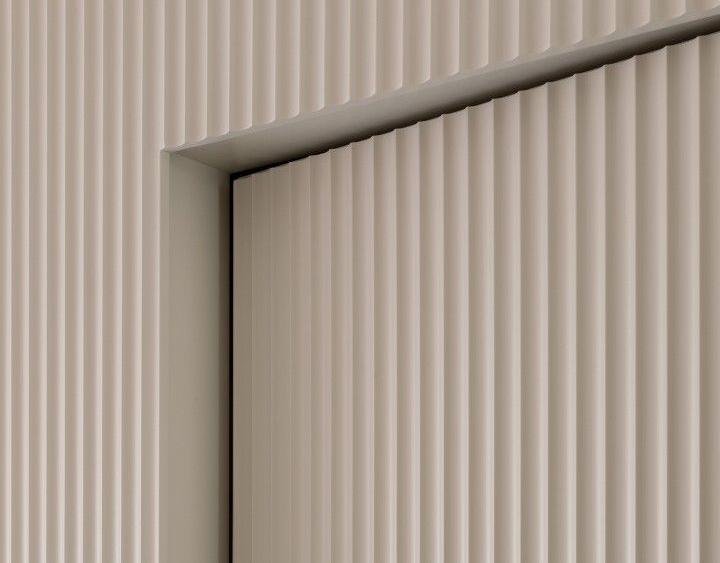 Завершающая рейка для 3D панели СОЛИД 4 UHD 16/30-07 2,8м белый