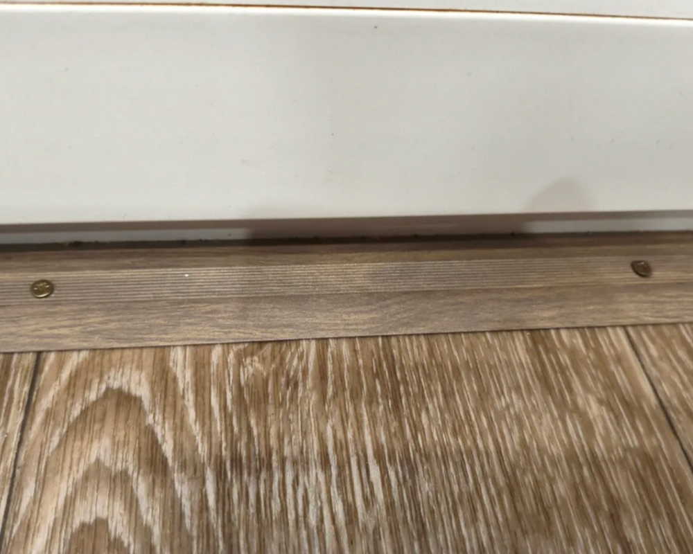 Порог одноуровневый MSA37.900.082 Дуб светлый