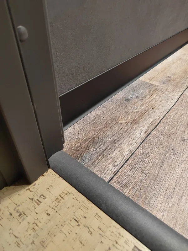 Порог разноуровневый ПР 06.900.04 Бронза