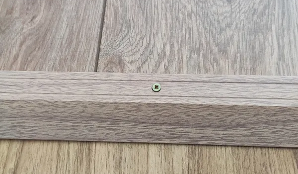 Порог разноуровневый ПР 03.2700.295 Дуб венге