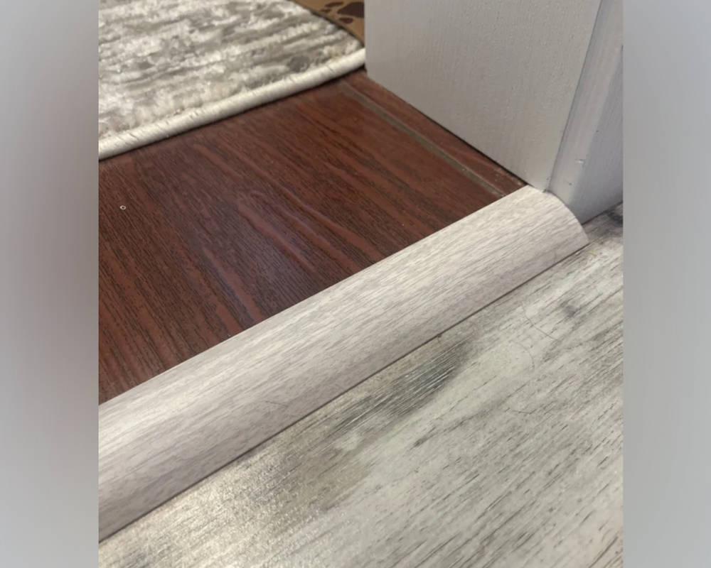 Самоклеящийся порог ЛС 35.1800.4050 Дуб винтаж графит