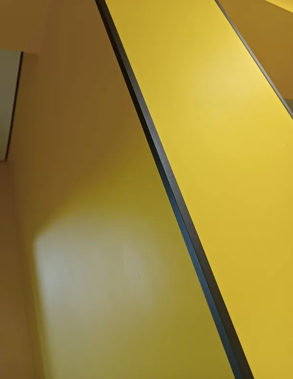 Угол декоративный 10х10 Уп 01-27.2700.515 Черный