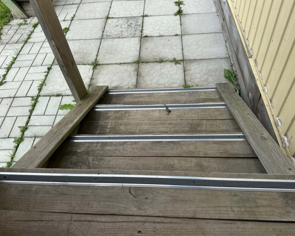 Порог одноуровневый ПС 08-1.900.04л Бронза