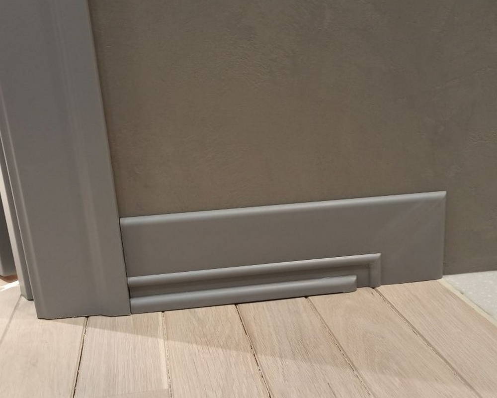 Плинтус из полистирола высокой плотности NMC Wallstyl FD21 Белый