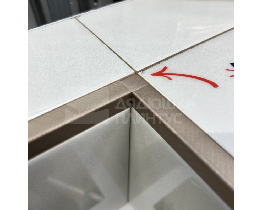 Профиль окантовочный ПК 11-10.2700.221 Серый муар