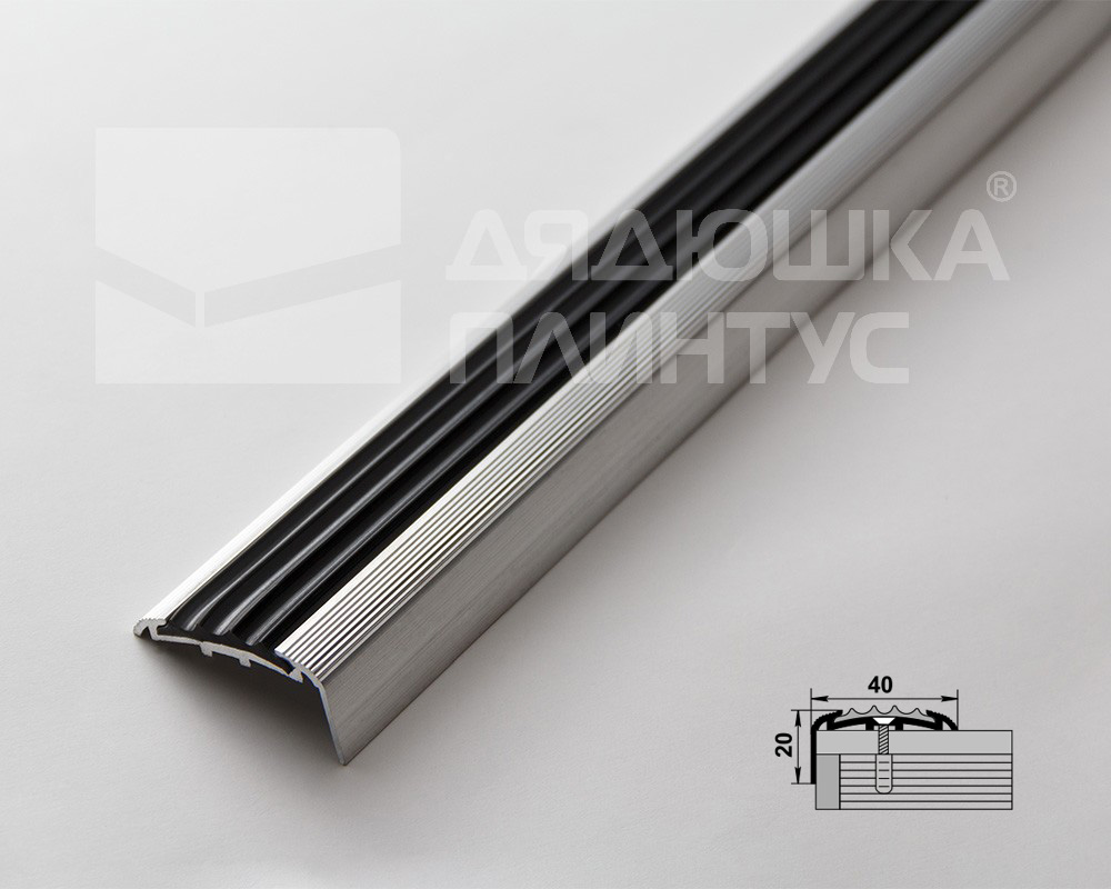 Порог угловой ПУ 71.1800.001ч Алюминий