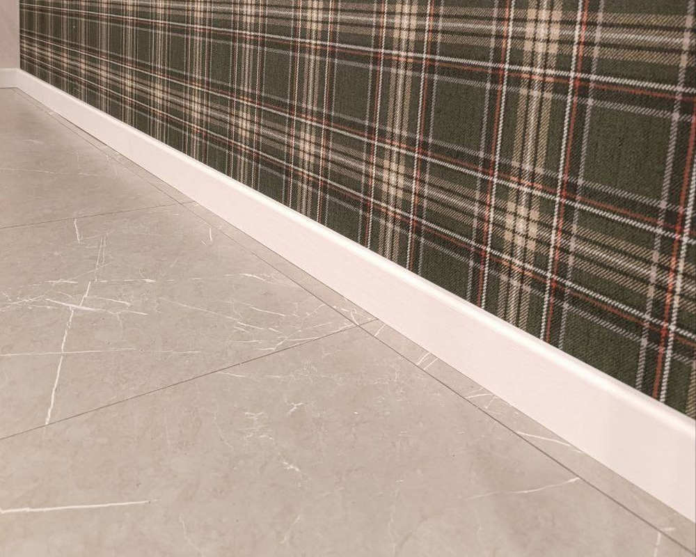 Плинтус МДФ Smartprofile Paint  80А Белый