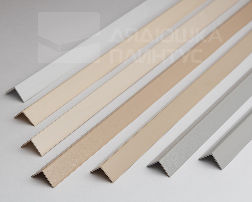 Угол ПВХ Деконика ИДЕАЛ 10*10 2,7м. 005 Серый