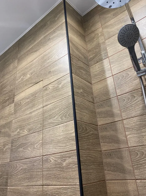 Угол декоративный 10х10 Уп 01-27.2700.515 Черный