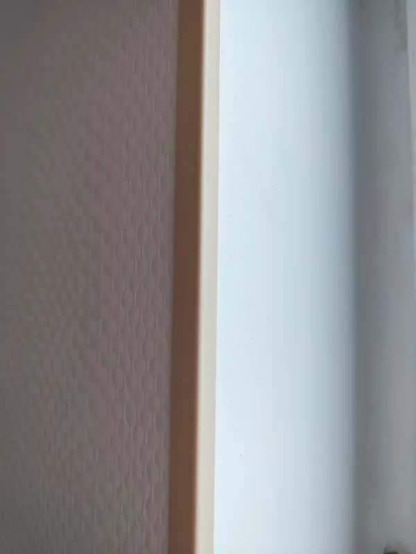 Угол ПВХ Деконика ИДЕАЛ 22*22 2,7м. 034 Светлая слоновая кость