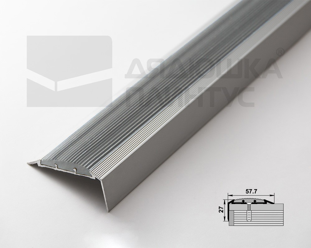 Порог угловой ПУ 70.1800.01л Серебро