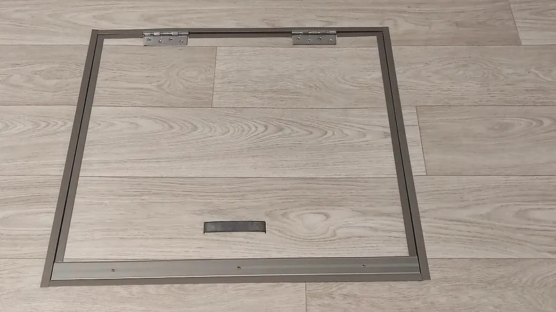 Угол наружный алюминиевый УО 18-27.2700.042л