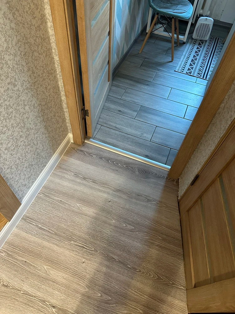 Порог разноуровневый ПР 06.2700.242л Шампань