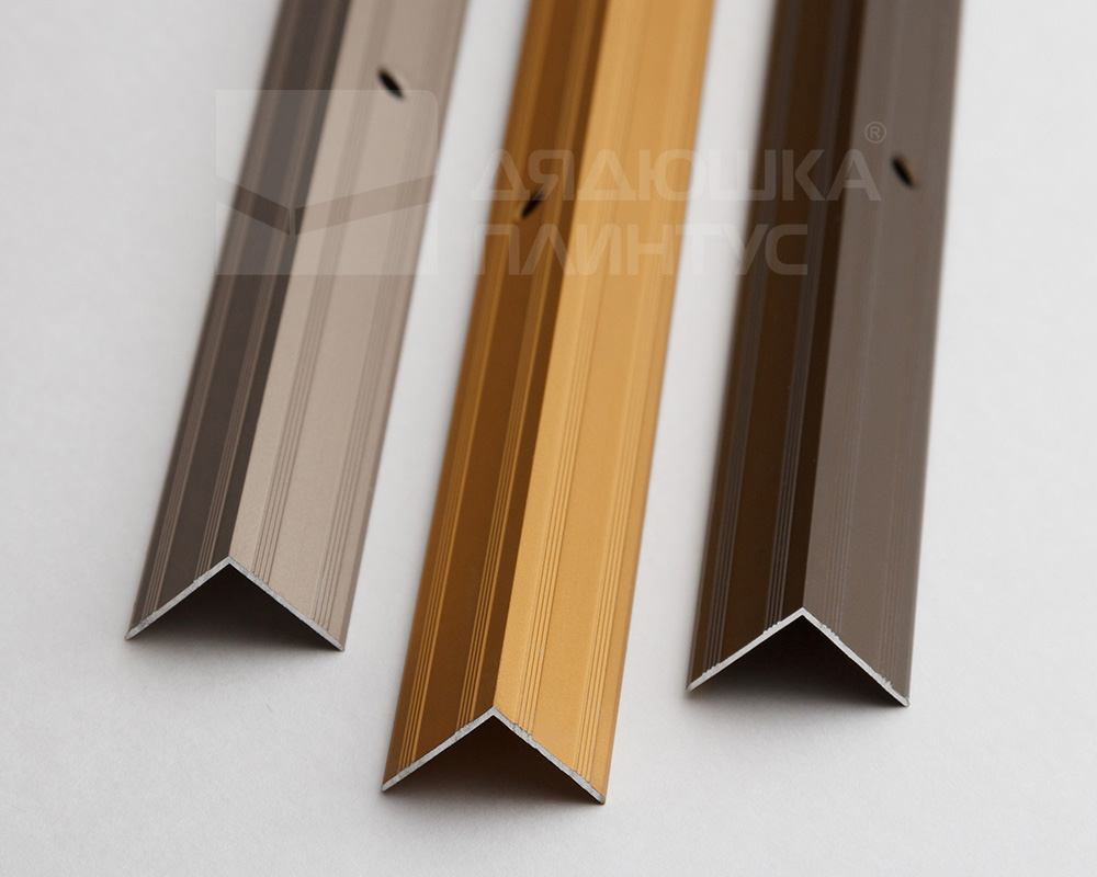 Порог угловой ПУ 05.1800.106 Ясень белый