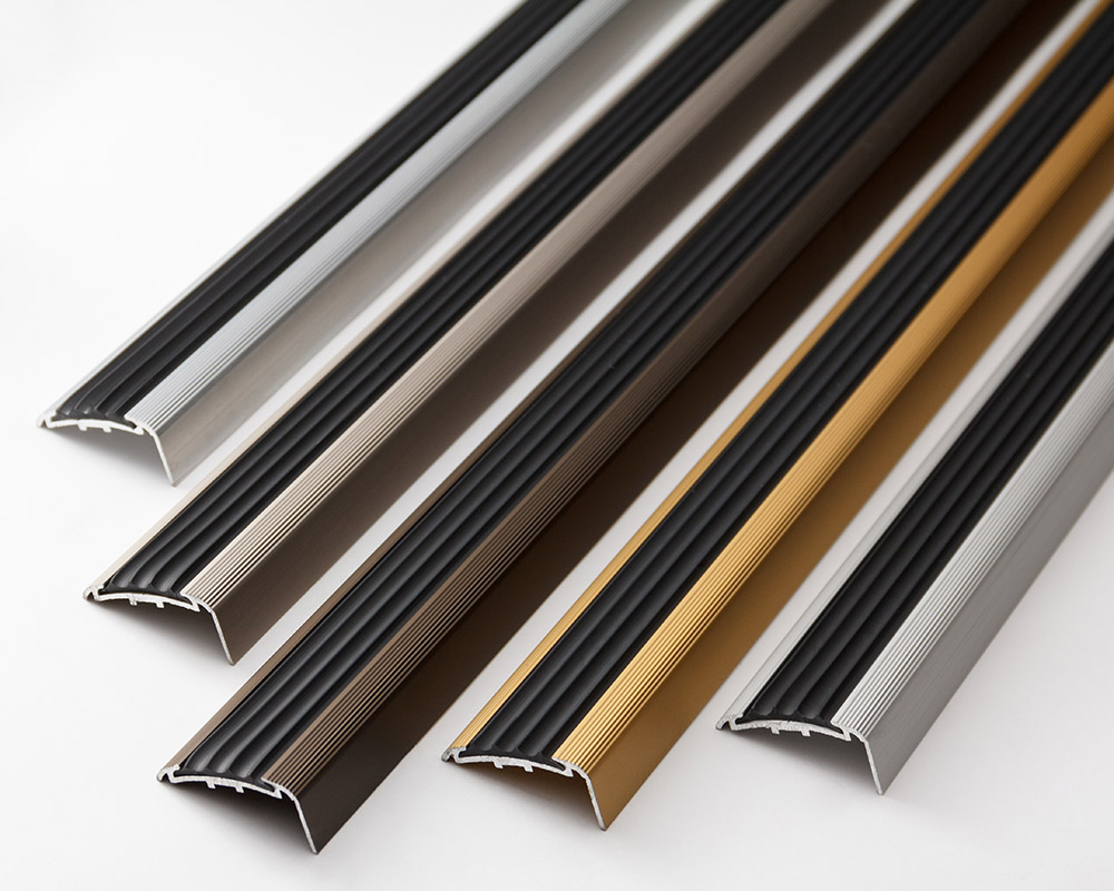 Порог угловой ПУ 71.2700.203 Шоколад