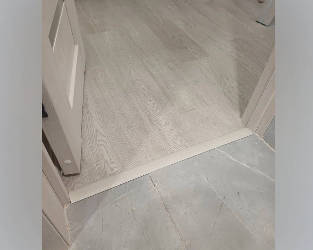 Самоклеящийся порог ЛС 35.1800.4047 Дуб кентерберри