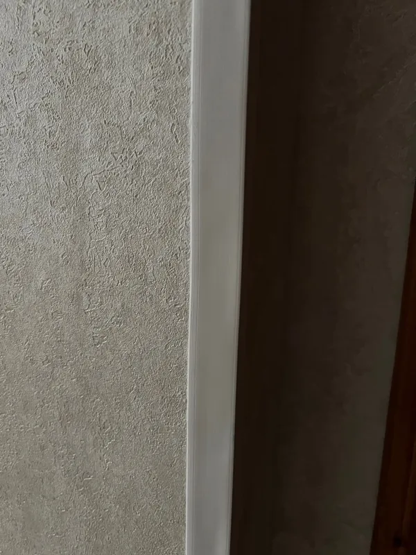 Угол ПВХ Деконика ИДЕАЛ 22*22 2,7м. 002 Светло-серый