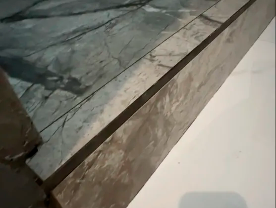 Профиль окантовочный Волшебная палочка MSPK 01-12.2700.15 12мм 2,7м Чёрный